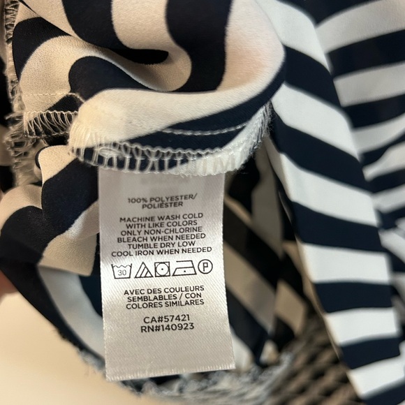 LOFT Diagonal Striped Sleeveless Blouse - Picture 3 of 5